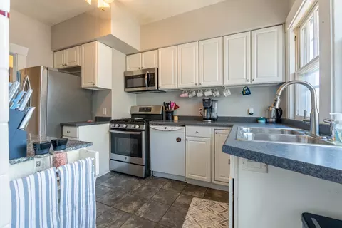 Kitchen - Undisclosed, Bloomington, IL 61701 photo 2 of 5