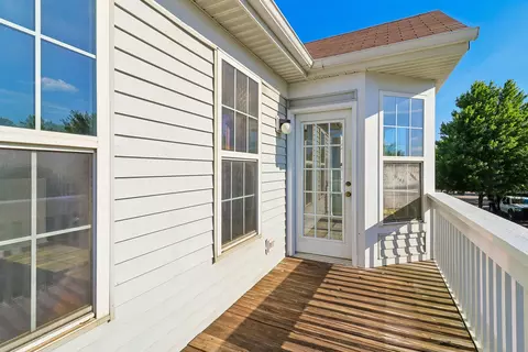 Exterior - 641 Serendipity Dr, Aurora, IL 60504 photo 6 of 9