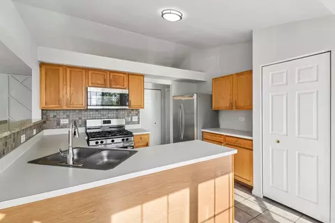 Kitchen - 641 Serendipity Dr, Aurora, IL 60504 photo 1 of 6