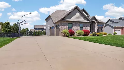 8 Flint Ct, Bloomington, IL 61705 photo 54