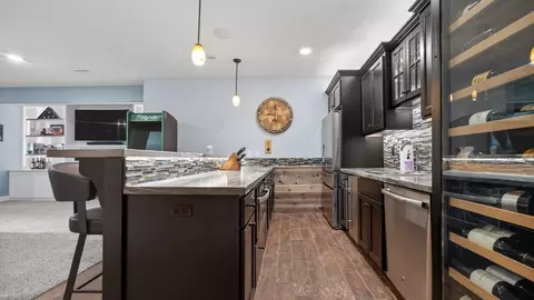 8 Flint Ct, Bloomington, IL 61705 photo 39