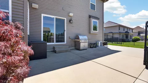 8 Flint Ct, Bloomington, IL 61705 photo 49