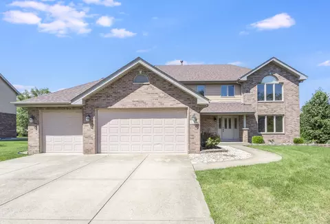 8284 Brookhaven Dr, Frankfort, IL 60423