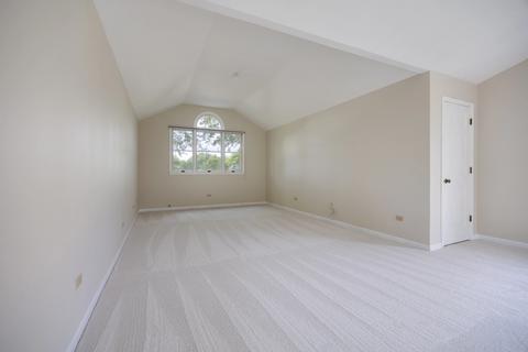 Bedroom - 727 Jamestowne Rd, Sleepy Hollow, IL 60118 photo 2 of 5