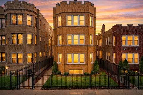 6215 N Oakley Ave #G, Chicago, IL 60659