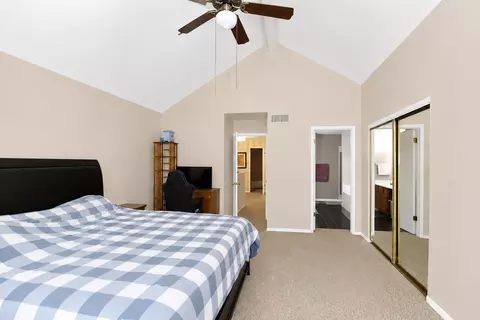 Bedroom - 309 S Cross Trl, Mchenry, IL 60050 photo 2 of 8