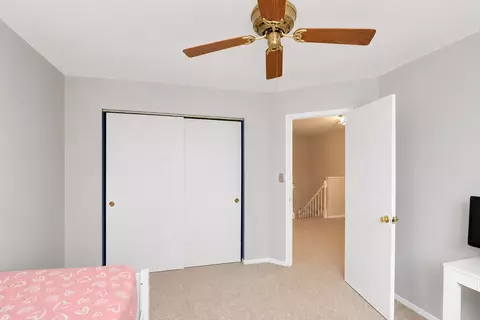 Bedroom - 309 S Cross Trl, Mchenry, IL 60050 photo 6 of 8