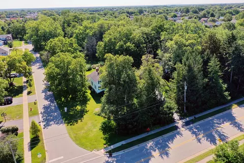 21763 N Deerpath Rd, Lake Zurich, IL 60047 photo 10