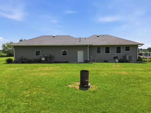 19481 Blue Goose Rd, Morrison, IL 61270 photo 33