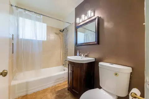 Bath - 2934 186th St, Lansing, IL 60438 photo 1 of 2