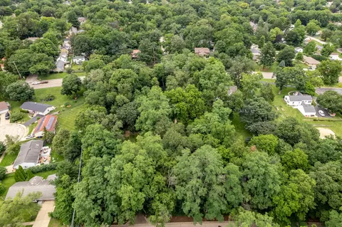 View/Area - 3025 E State St, Rockford, IL 61108 photo 5 of 5