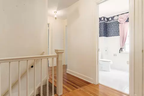 Entry Way - 3025 E State St, Rockford, IL 61108 photo 3 of 3