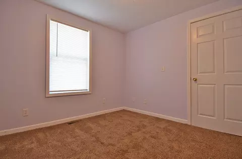 2116 Champlain St, Ottawa, IL 61350 photo 9