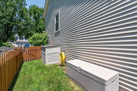 Exterior - 21249 W Edison Ln, Plainfield, IL 60544 photo 2 of 17