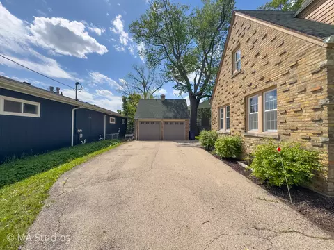 216 Wilcox Ave, Elgin, IL 60123 photo 32