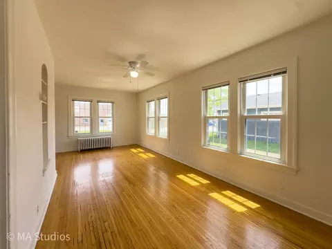216 Wilcox Ave, Elgin, IL 60123 photo 8