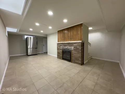 216 Wilcox Ave, Elgin, IL 60123 photo 24