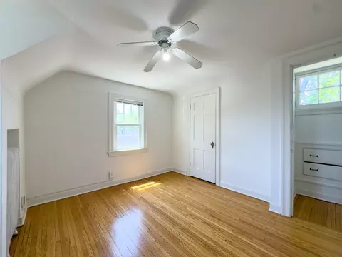 216 Wilcox Ave, Elgin, IL 60123 photo 18