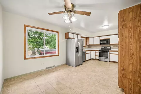 Other - 15217 Pine Dr, Oak Forest, IL 60452 photo 2 of 6