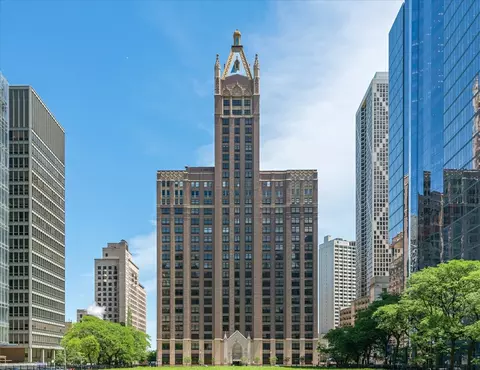680 N Lake Shore Dr #313, Chicago, IL 60611