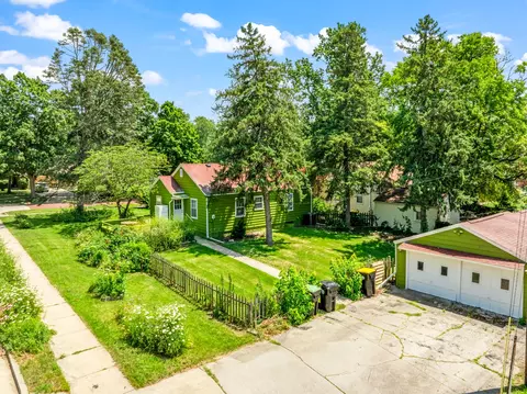 View/Area - 823 Normal Ave, Normal, IL 61761 photo 1 of 1