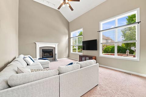 Living - 16418 S Mueller Cir, Plainfield, IL 60586 photo 3 of 5