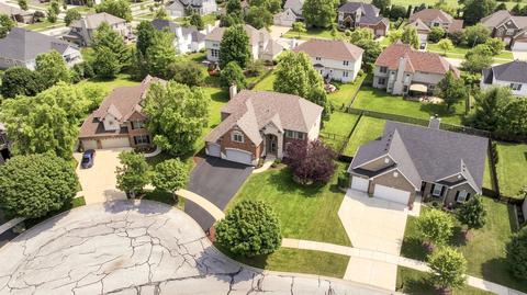 View/Area - 16418 S Mueller Cir, Plainfield, IL 60586 photo 4 of 10