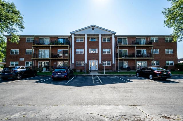 6115 W 94th St #A5, Oak Lawn, IL 60453