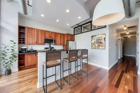Kitchen - 70 E 18th St #2D, Chicago, IL 60616 photo 1 of 1