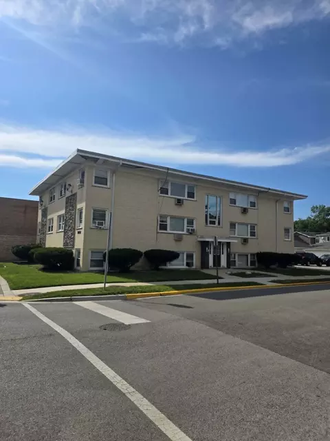 8636 Grand Ave #2A, River Grove, IL 60171