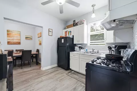 8632 S Sangamon St, Chicago, IL 60620 photo 9