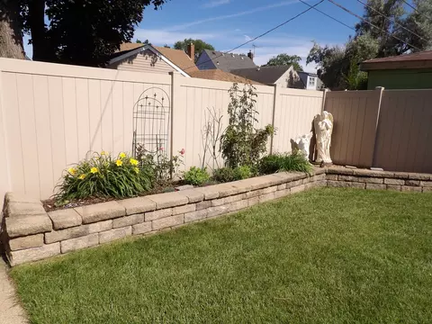 Exterior - 7215 Beech Ave, Hammond, IN 46324 photo 5 of 5