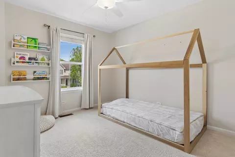 Bedroom - 2759 Hillsboro Blvd, Aurora, IL 60503 photo 3 of 4