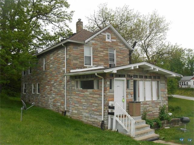 1011 N Ripley St, Davenport, IA 52803