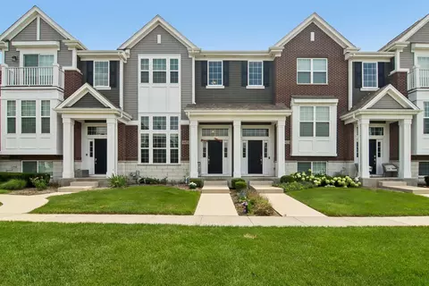 4425 Monroe Ct, Naperville, IL 60564