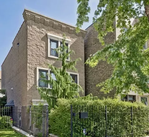 1922 W Cortland St, Chicago, IL 60622