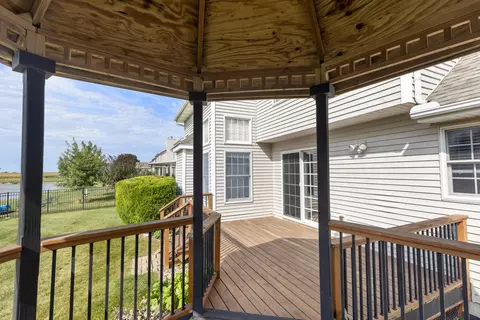 Exterior - 1233 Lodge Pole, Normal, IL 61761 photo 3 of 5
