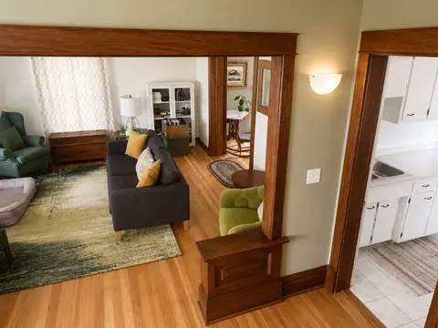Entry Way - 308 E Washington St, Ashkum, IL 60911 photo 5 of 6