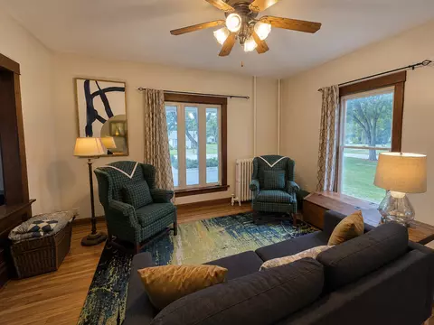 Living - 308 E Washington St, Ashkum, IL 60911 photo 3 of 3