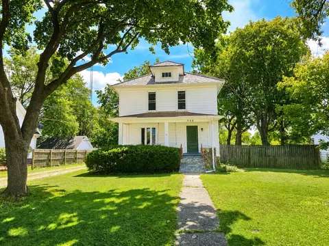 Exterior - 308 E Washington St, Ashkum, IL 60911 photo 11 of 11