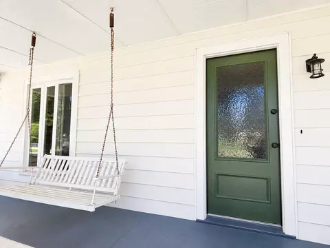 Exterior - 308 E Washington St, Ashkum, IL 60911 photo 3 of 11