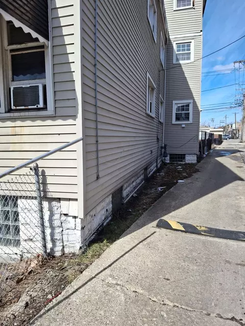 864 E 87th Pl, Chicago, IL 60619 photo 6