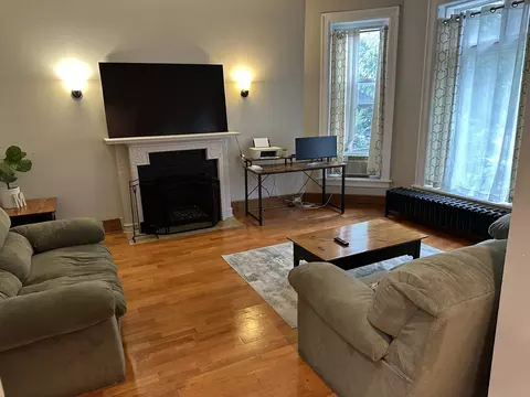 441 E 42nd St, Chicago, IL 60653 photo 4