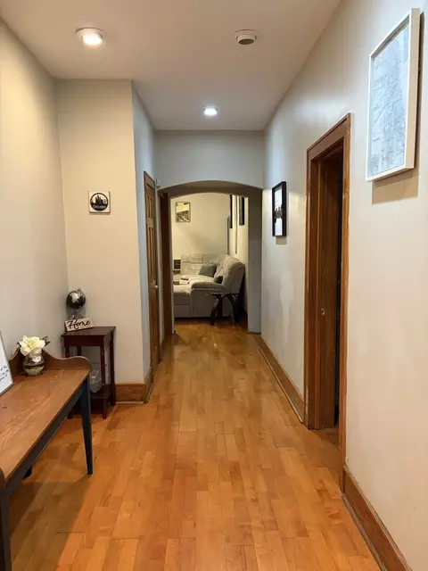 441 E 42nd St, Chicago, IL 60653 photo 13