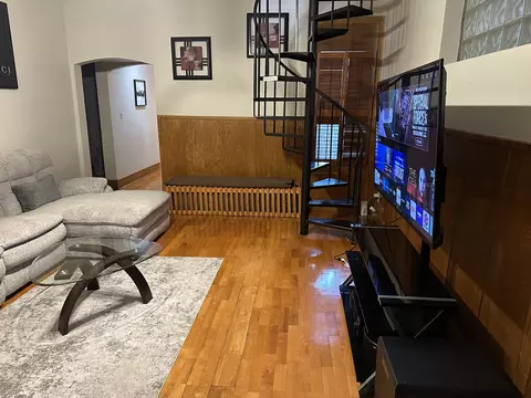 441 E 42nd St, Chicago, IL 60653 photo 24