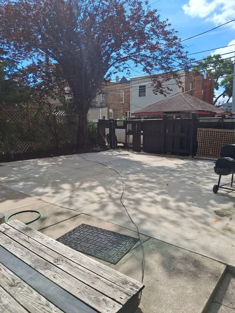 441 E 42nd St, Chicago, IL 60653 photo 38