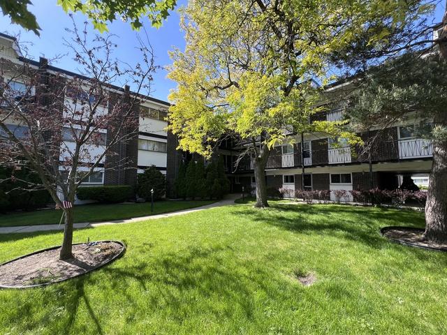 10125 Cherry Pkwy #203, Skokie, IL 60076