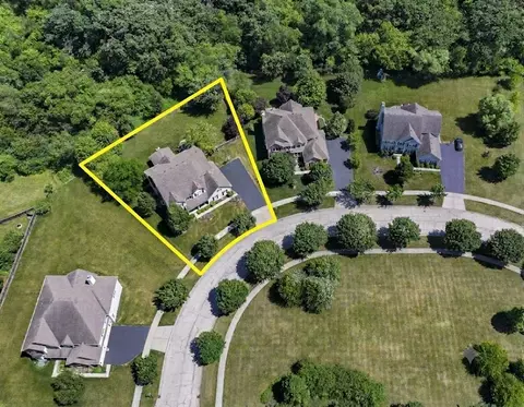 View/Area - 2989 Wagon Rd, Elgin, IL 60124 photo 1 of 1