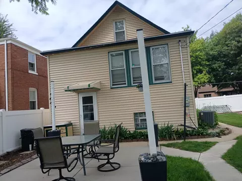 4017 S Oak Ave, Brookfield, IL 60513 photo 14