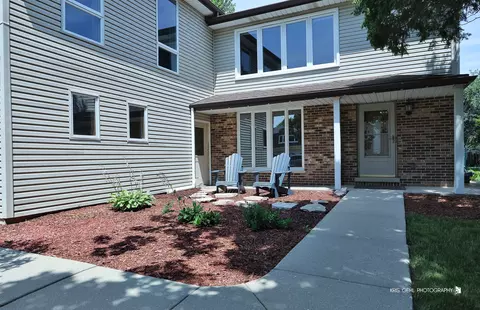 Other - 1000 E Ardyce Ln, Mount Prospect, IL 60056 photo 1 of 5